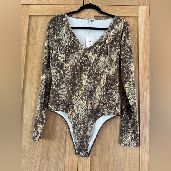 Steve Madden Tops - Steve Madden Brown Snake Print Bodysuit